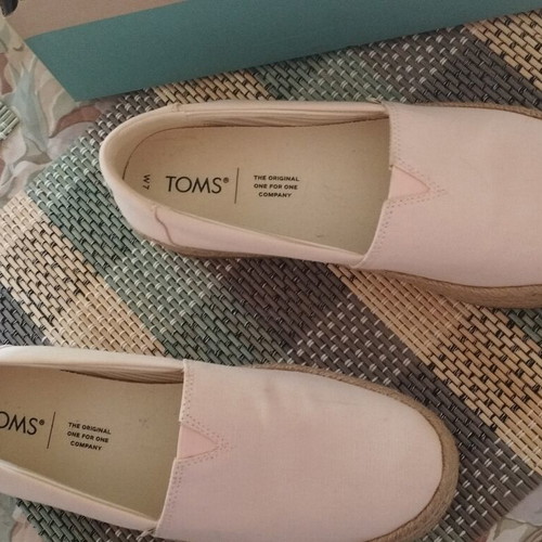 Toms espadrilles size 37.5 like new, pink