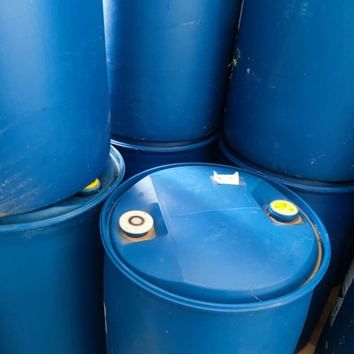 Plastic barrels like new, resistant to solvents and corrosive liquids