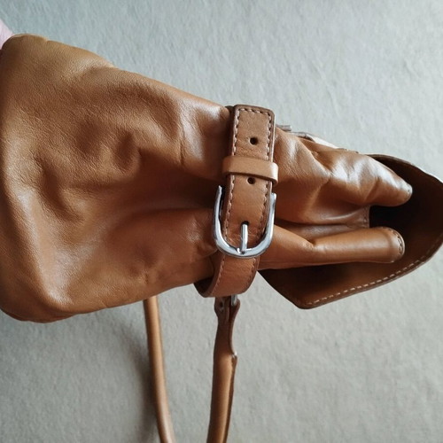 Vintage leather handbag used, soft tan color