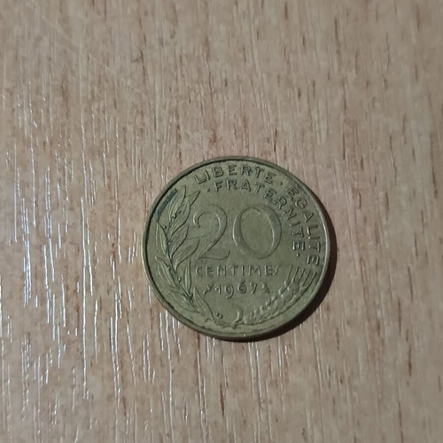 Collectible 20 Centimes French coin 1967 used, Marianne