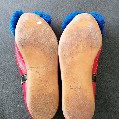 Tsarouchia used, leather, size 43, red dance shoes
