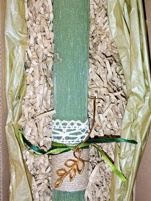 Handmade Easter candle new, olive green with decorative olive leaf