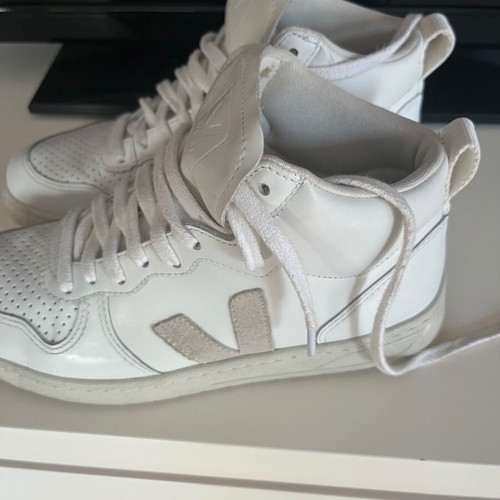 Veja sneakers used, size 38, white and beige