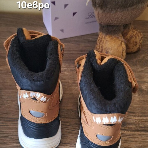 Children's boots new, size 22, insole 12 cm