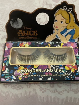 Disney false eyelashes Alice in Wonderland new