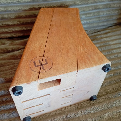 Wusthof wooden knife block used, 6+1 slots, heavy