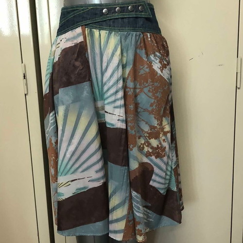 CUSTO skirt like new, colorful, size 42 M/L