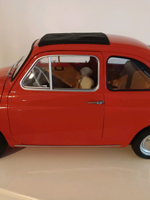 Fiat 500 model new, scale 1:7