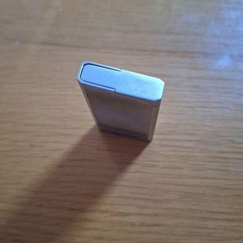 Marlboro collectible metal lighter silver like new