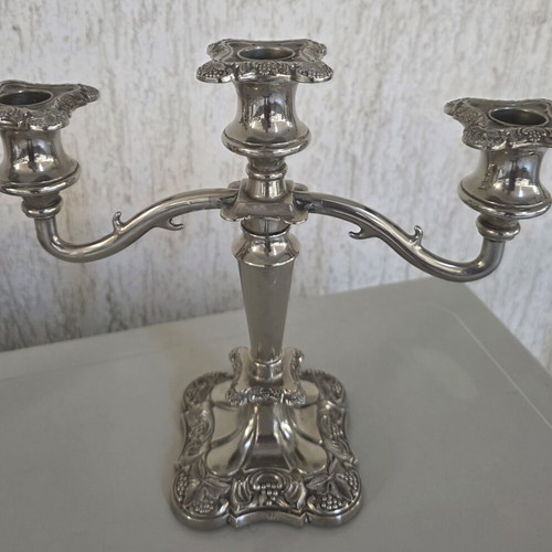 Very old candlesticks like new
