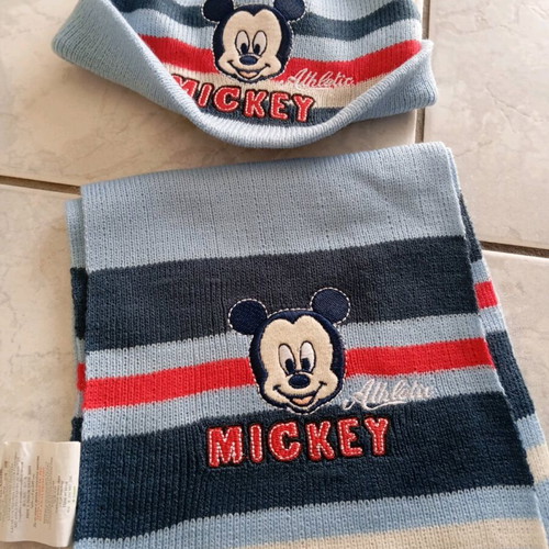 Disney scarf and hat for toddler, like new, blue