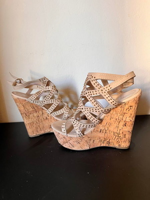 Platform sandals beige with rhinestones size 37 used