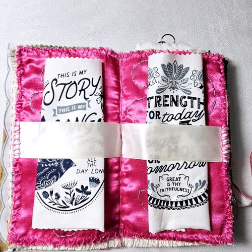 Handmade book/pouch for needles and threads like new