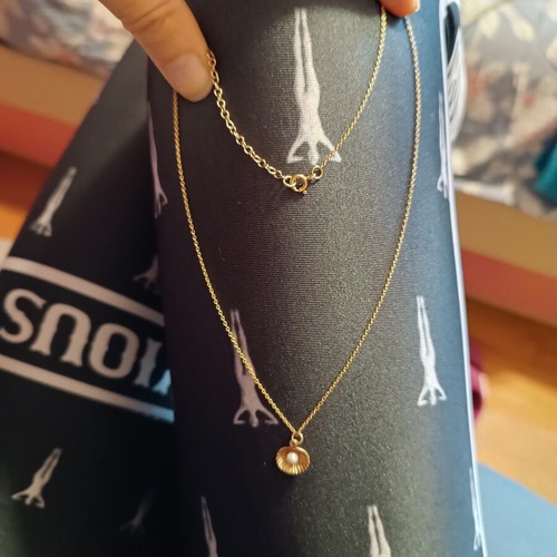 Gold necklace with shell and pearl pendant, like new, silver 925