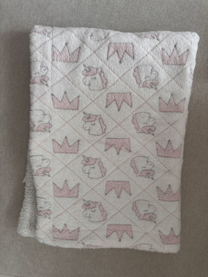 Blanket for cradle or stroller like new, thick and warm