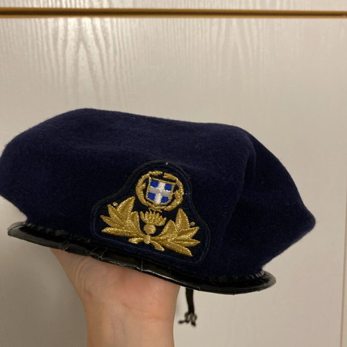 Military beret used, size 58, with minor wear