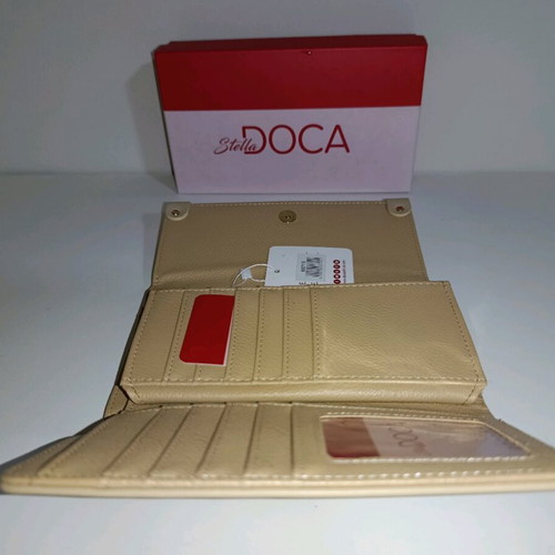Doca wallet new, beige with box and tag