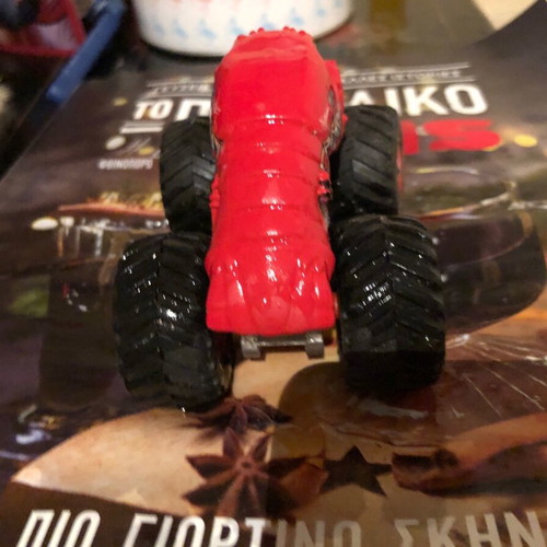 Monster truck like new