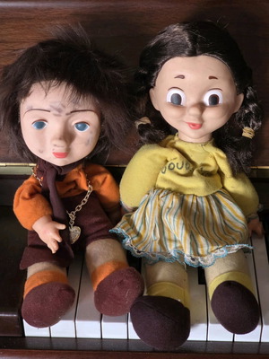 Κούκλες συλλεκτικές ο Κλούβιος και η Σουβλίτσα μεταχειρισμένες, δεκαετίας 1970