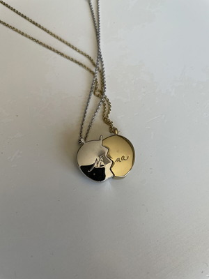 Nina Ricci collectible double necklace Nina & Luna, like new
