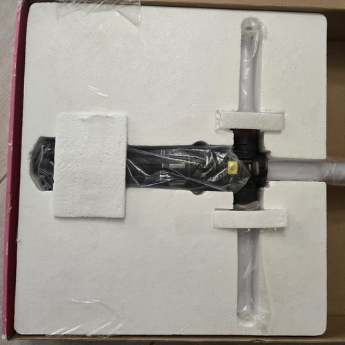 Star Wars Black Series Kylo Ren Force FX Deluxe Lightsaber like new