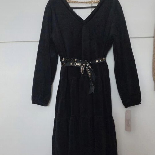 Velvet dress with V and ruffles new, black