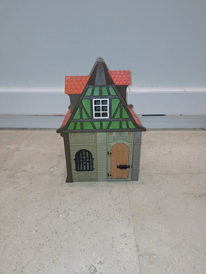 Playmobil medieval green house used