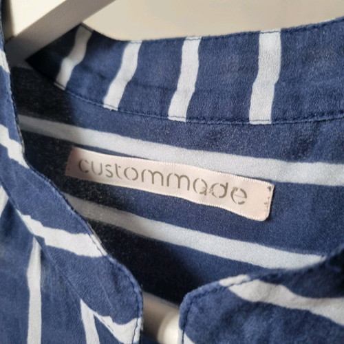 Πουκάμισο Custommade από μετάξι, σαν καινούργιο, μέγεθος 38, μπλε
