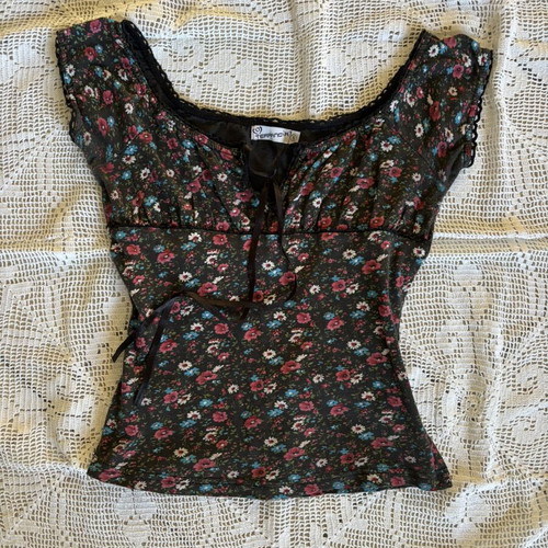 Y2K Floral Camisole Top like new, size S, black multicolor