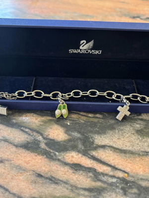 Βραχιόλι Swarovski ασημί με χάντρες και κουτί