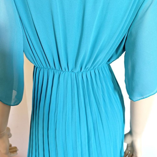 Vintage dress one size with elastic waist and wrap bust