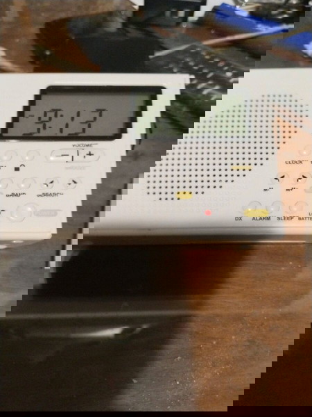 AKAI ΨΗΦΙΑΚΌΣ ΔΈΚΤΗΣ ΠΑΓΚΌΣΜΙΟΥ ΛΗΨΕΩΣ,DX