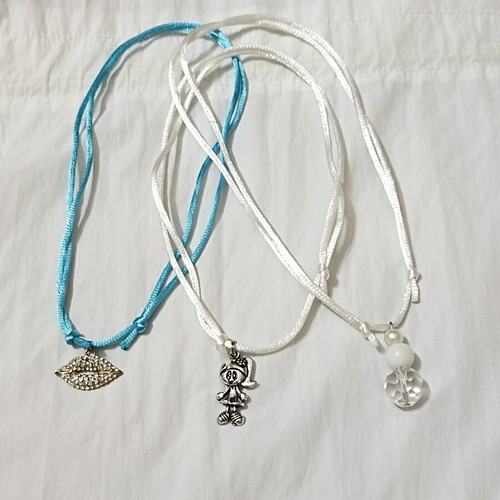 Set of 3 adjustable handmade necklaces with white and turquoise cords