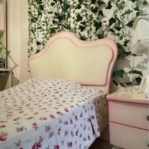 Children's bedroom set, solid wood, pink and beige