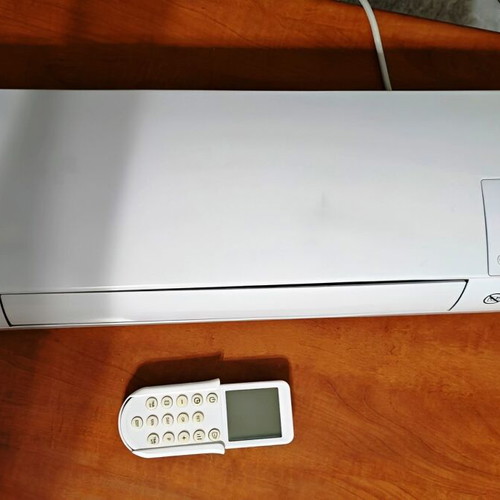 Equation KPT-2000B bathroom fan heater like new with remote control and illuminated display