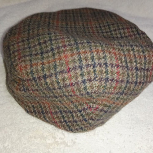 GIPO flat cap new, all-wool Glen check pattern, size Small 56
