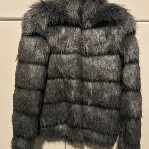 Only fur jacket women's short like new, gray
