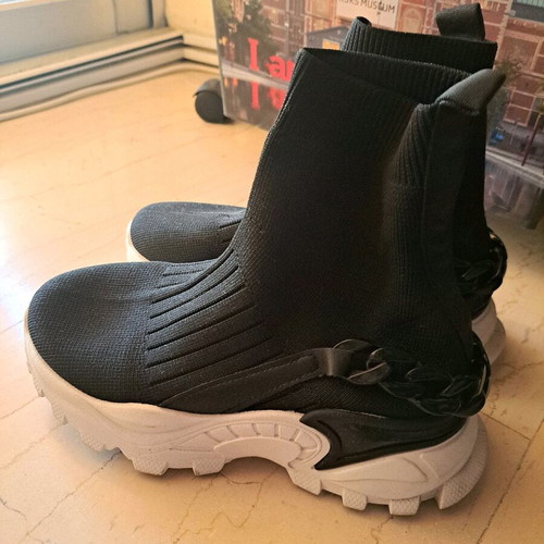 Sock-style athletic shoes like new, size 36, black