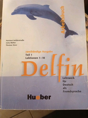 Hueber Delfin βιβλίο ασκήσεων γερμανικών, μέρος 1 μαθήματα 1-10, μερικές σελίδες συμπληρωμένες