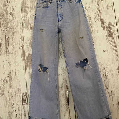 Calliope Light Wash Wide Leg Ripped Jeans like new, size S