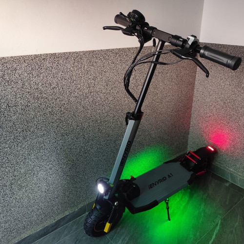 Ienyrid A1 electric scooter 800W new