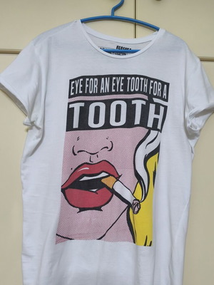 Bershka men's white printed T-shirt