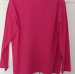 Triumph pajama top pink like new, size L