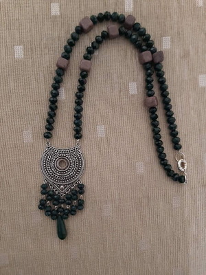 Long handmade necklace like new with crystals and teardrop stone