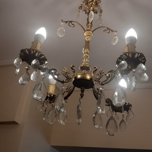 Chandelier with brass body and crystals from 1970s like new