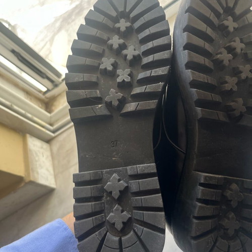 Women’s black H&M mules with high sole and gold buckle, like new, size 37