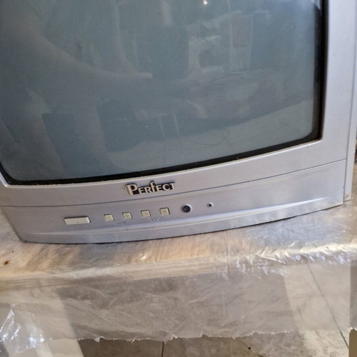Perfect 18-inch TV used, fully functional