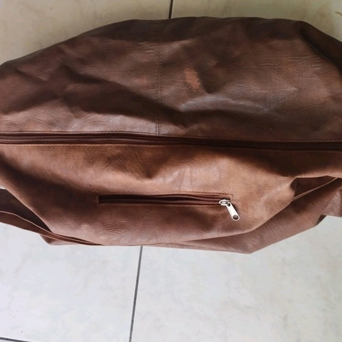 Large crossbody bag used, brown, zipper issue inside
