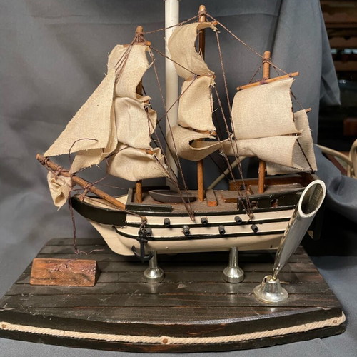 Ship lamp handmade used with pole holder