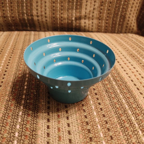Metal tealight holder, blue